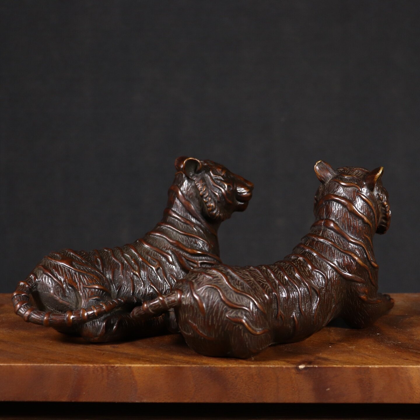 Vintage Collectibles Store - Chinese Feng Shui Vintage Koperen Tijgerbeeld
